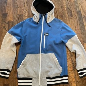 Analog Zip sweatshirt. In great condition.